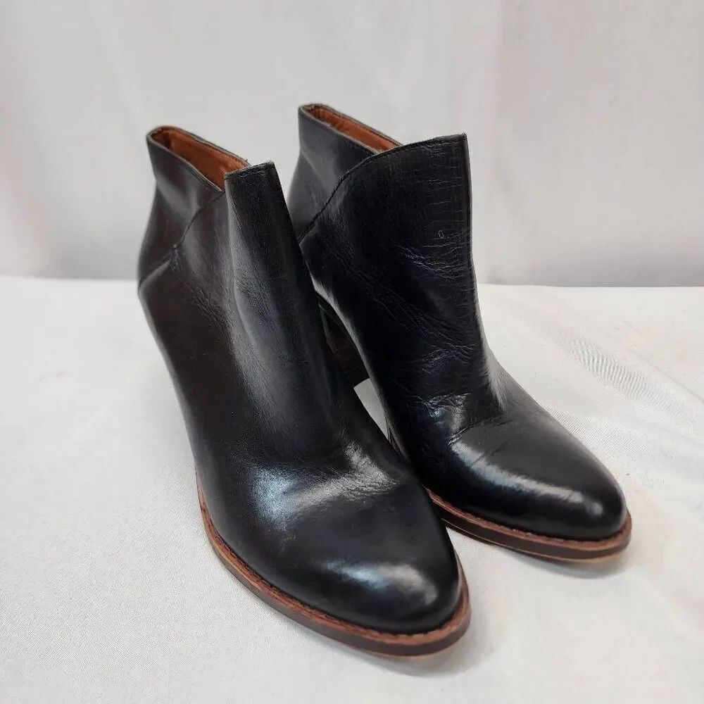 Lucky Brand Eesa Block Heel Ankle Booties Women’s Black Leather size 7.5